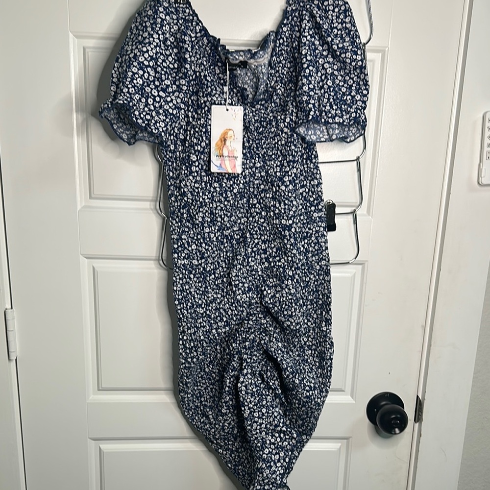 Pretty gardens dress- super cute and can be styled many ways